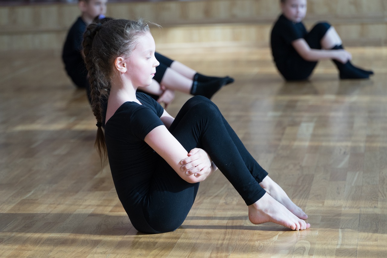 kids, gymnastics, sports dance-2580999.jpg
